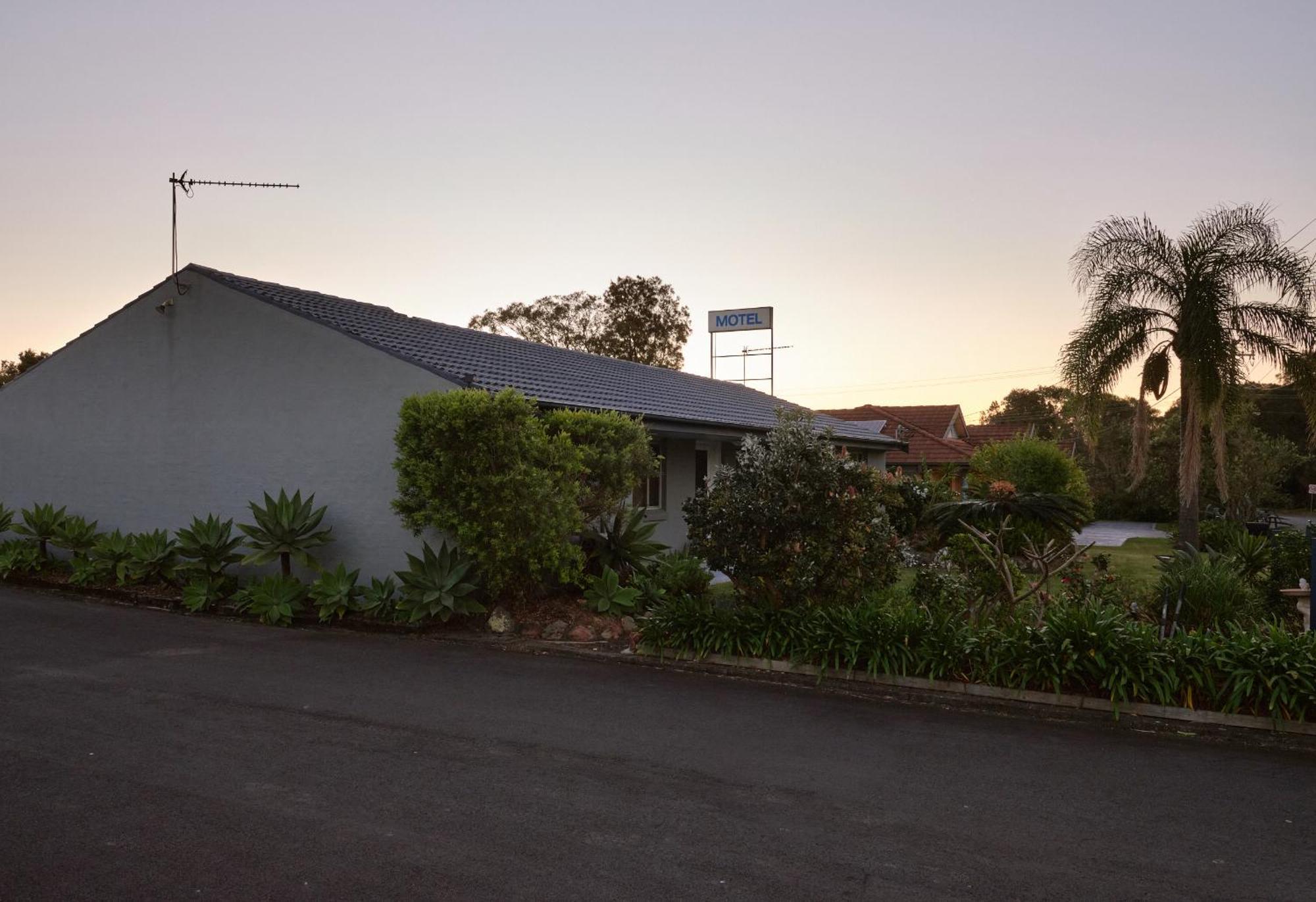 Culburra Beach Motel Exterior photo